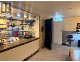225 Dominion Road, Assiniboia, SK S0H0B0 Photo 24
