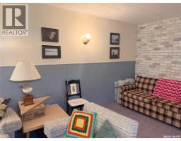 225 Dominion Road, Assiniboia, SK S0H0B0 Photo 25