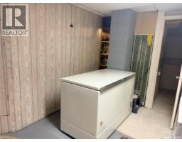 225 Dominion Road, Assiniboia, SK S0H0B0 Photo 30