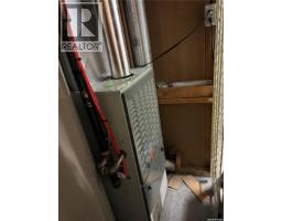 225 Dominion Road, Assiniboia, SK S0H0B0 Photo 34