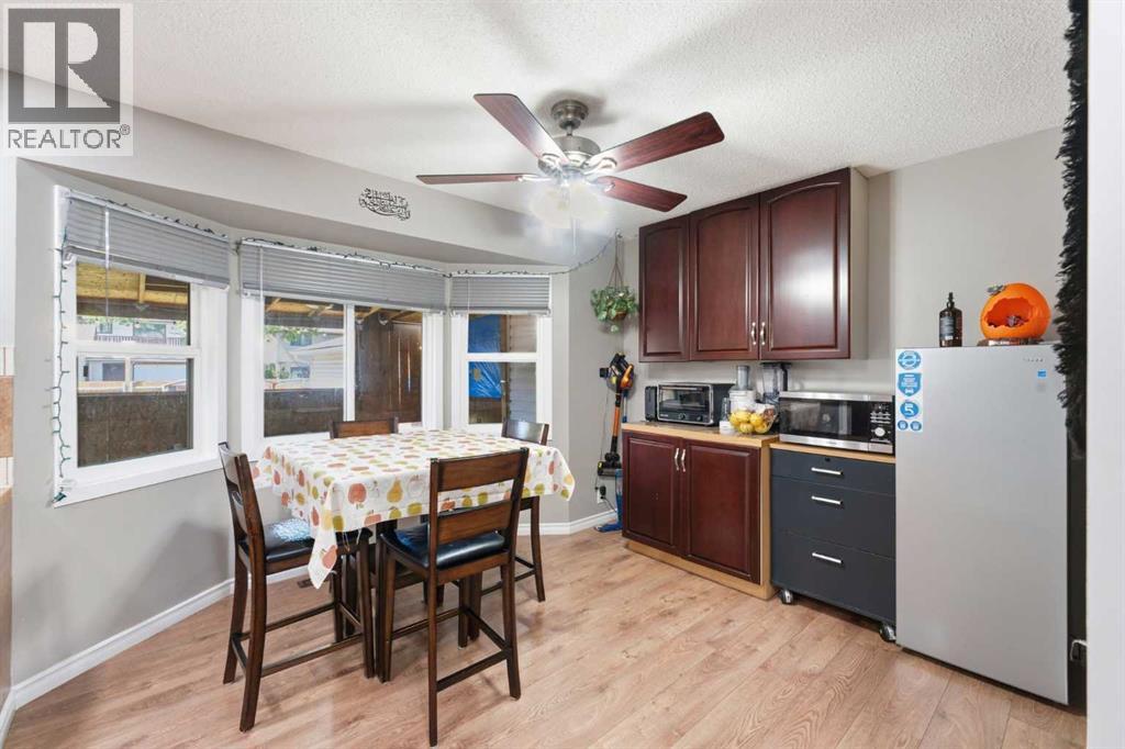 227 Abalone Place NE - 12