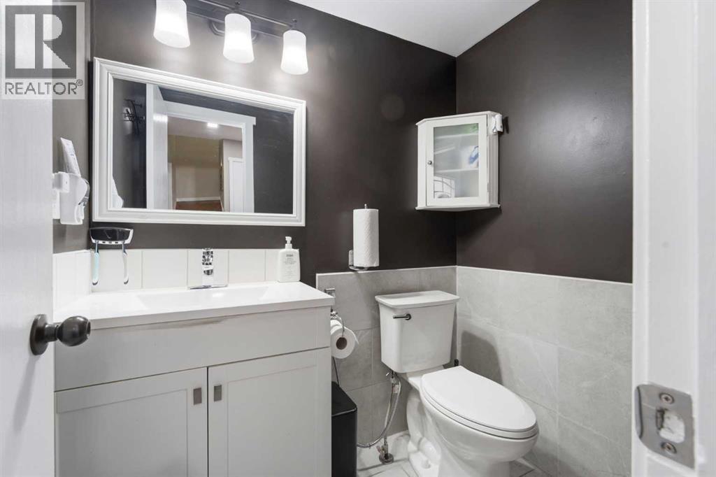 227 Abalone Place NE - 5