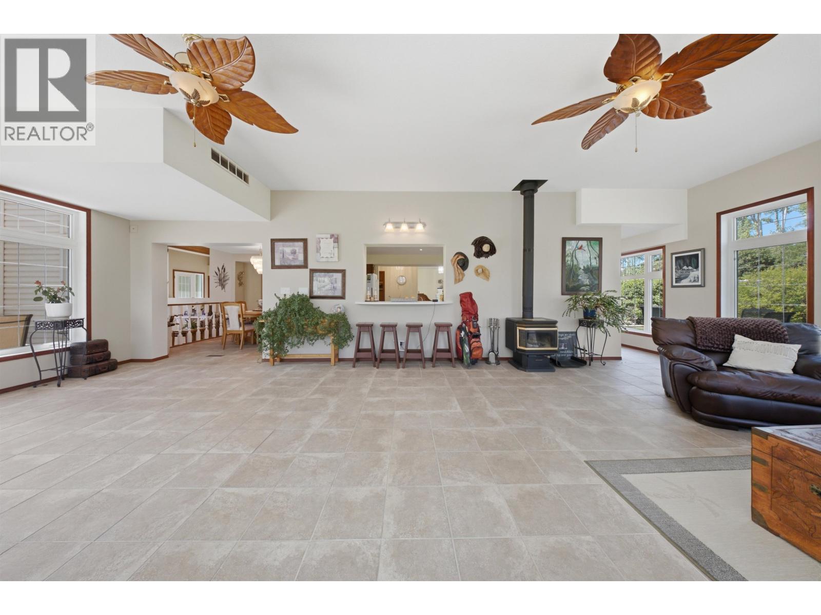 13056 TAMARACK AVENUE - Image 10