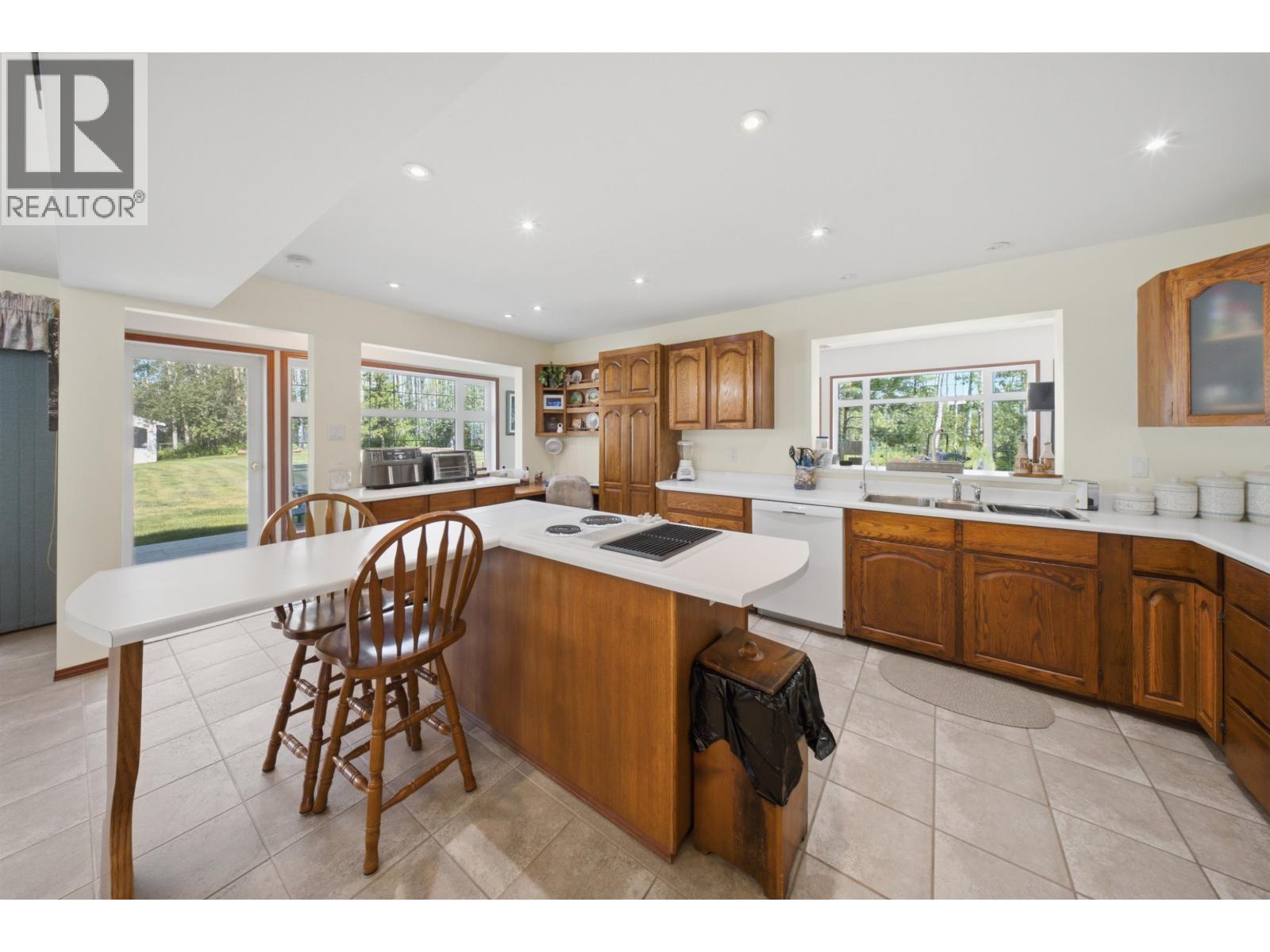 13056 TAMARACK AVENUE - 15