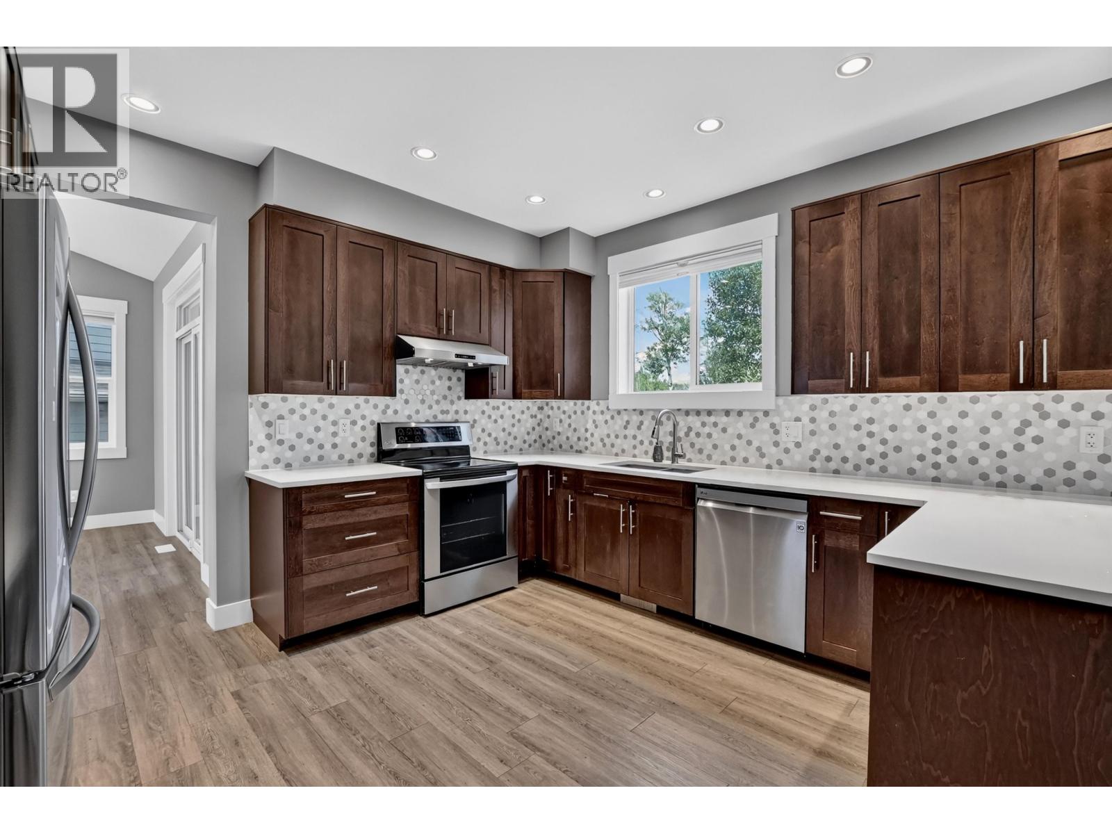 1218 ORIZABA COURT, Prince George