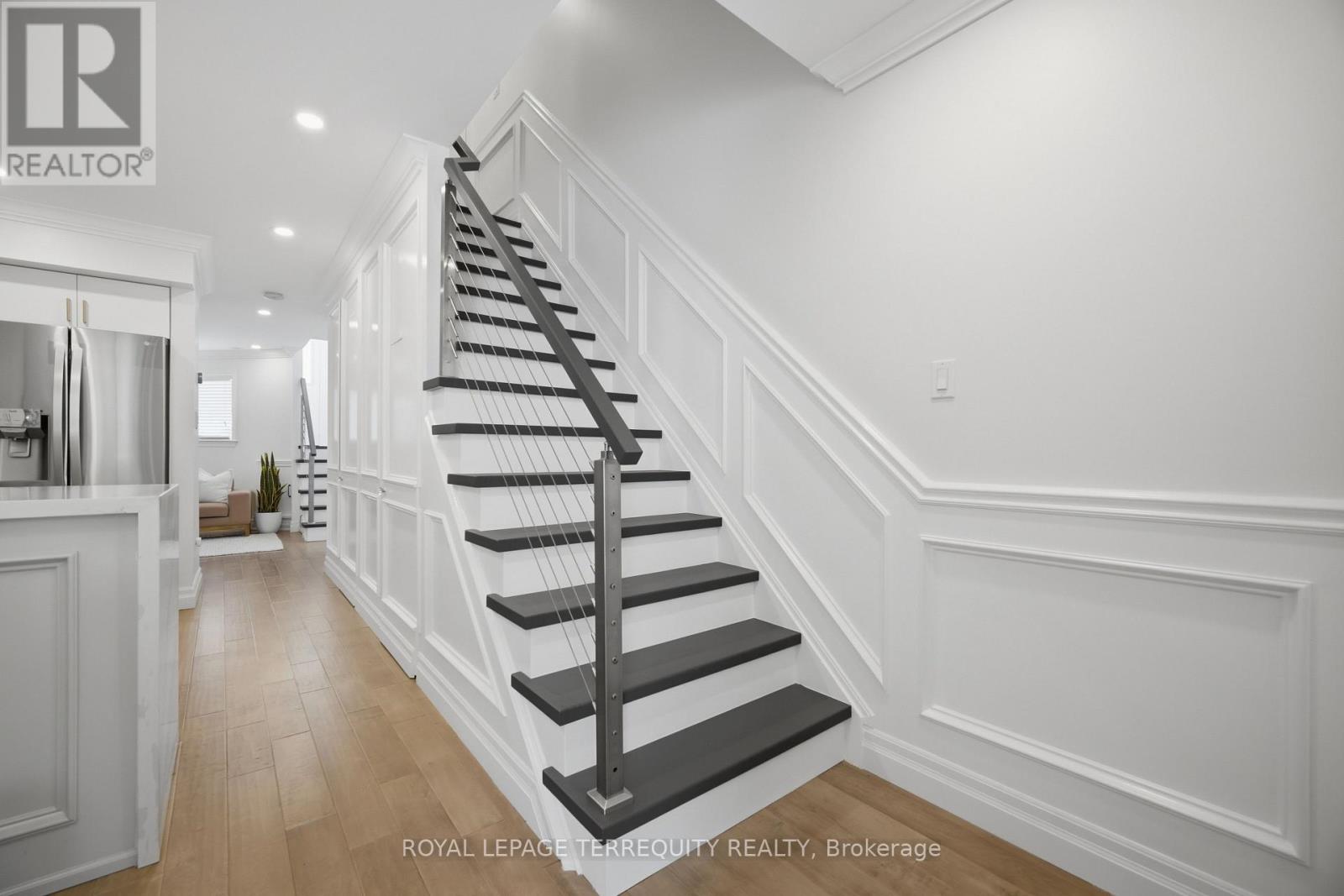#148 10 MERCHANT LANE - Image 20