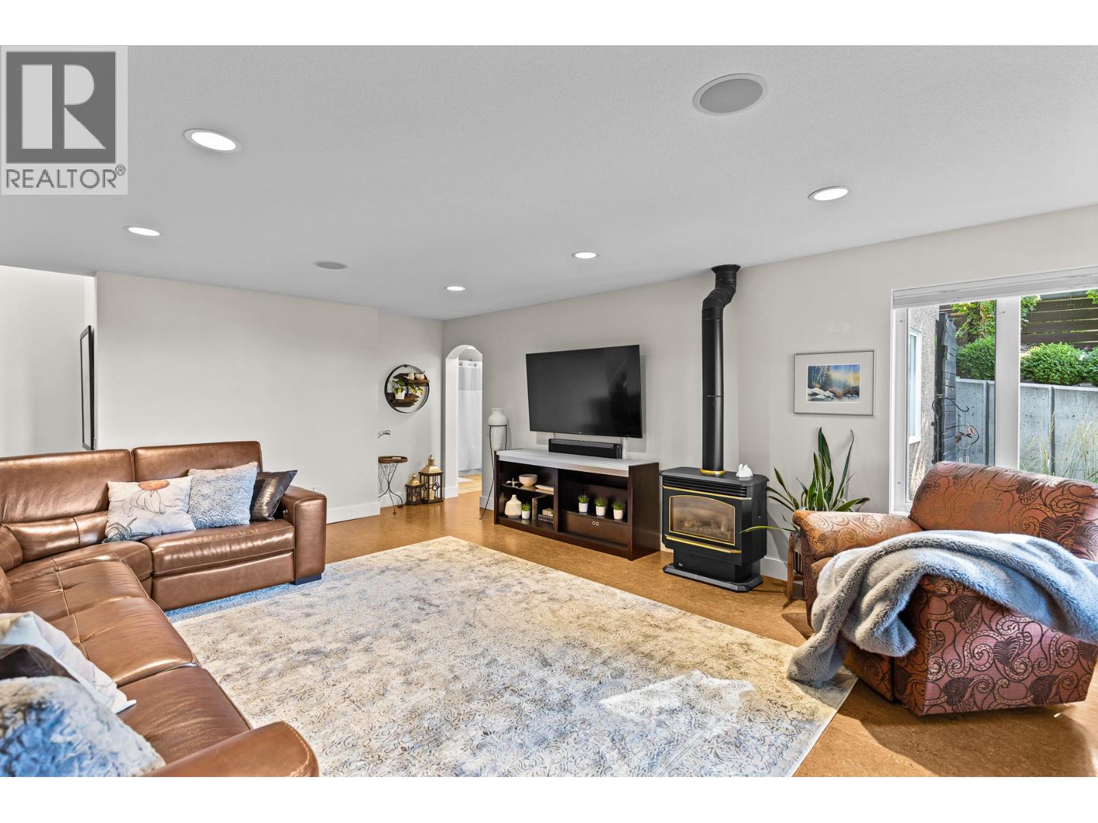 1635 Gregory Road - Image 41