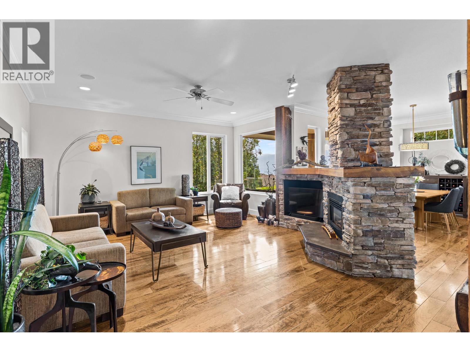 1635 Gregory Road - 16