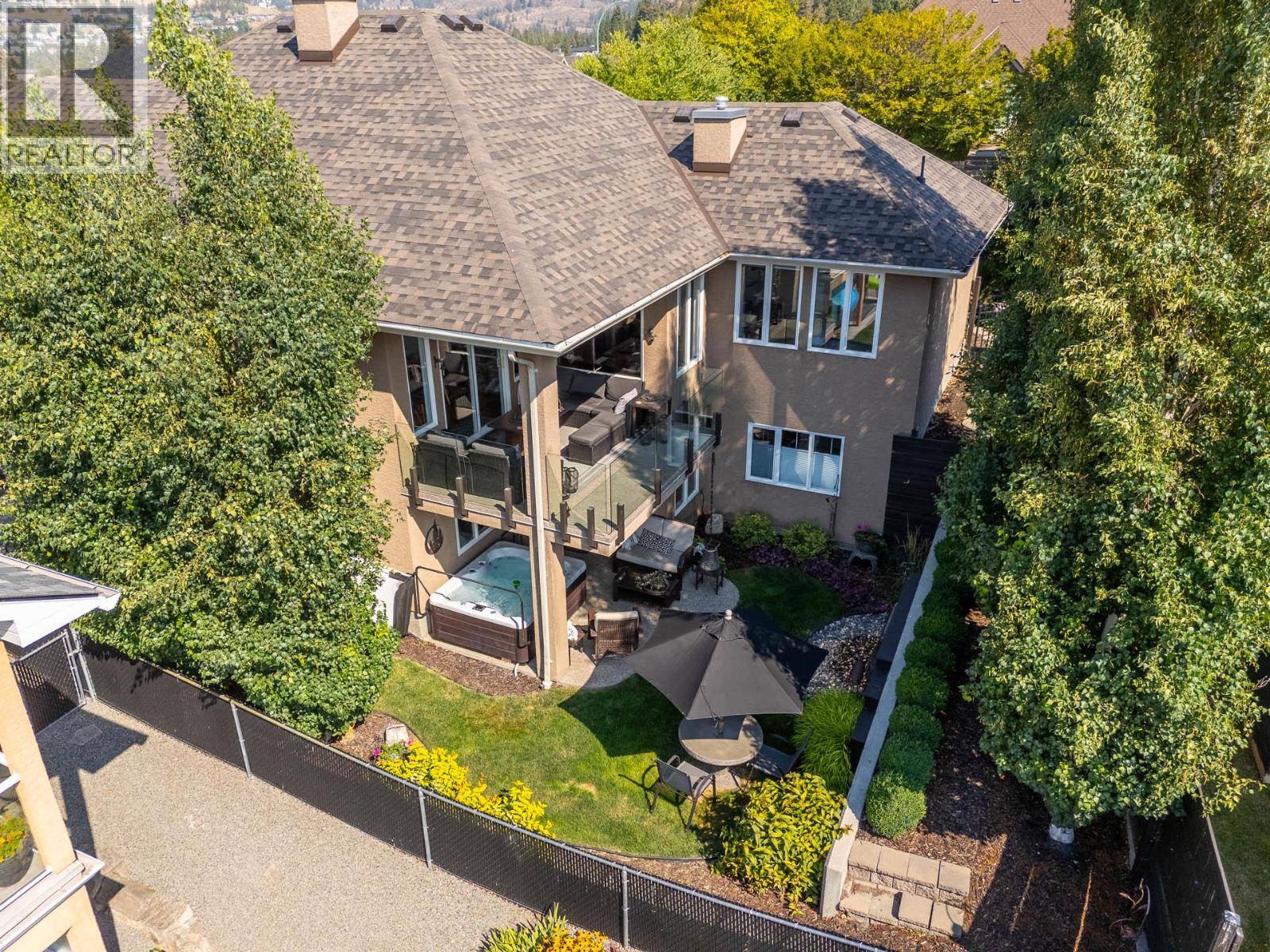 1635 Gregory Road - 86
