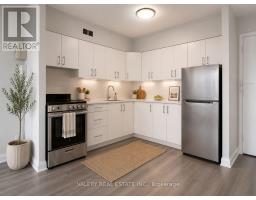 11 - 324 CAMBRIDGE STREET — photo 3