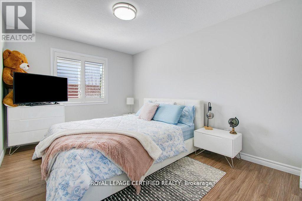 209 BRIARMEADOW DRIVE - Image 21