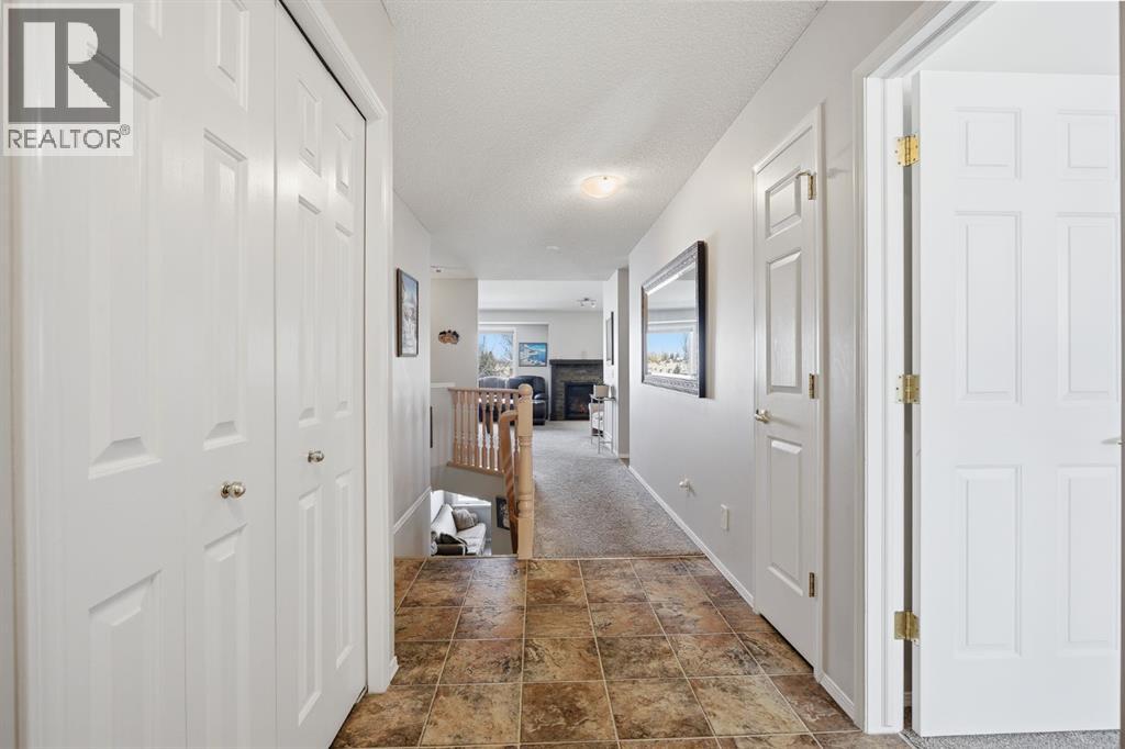 216 Valley Ridge Heights NW - 22