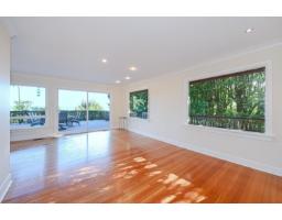 14249 Marine Drive, White Rock, BC V4B1A9 Photo 11