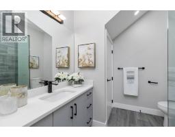 1417 E 10 Avenue, Vancouver, BC V6N2N7 Photo 16