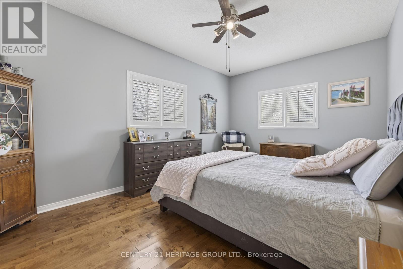 1858 EMERALD COURT - 16