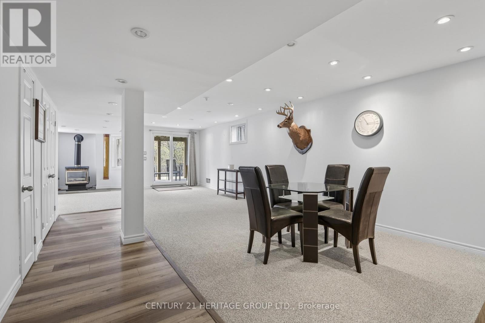 1858 EMERALD COURT - Image 30