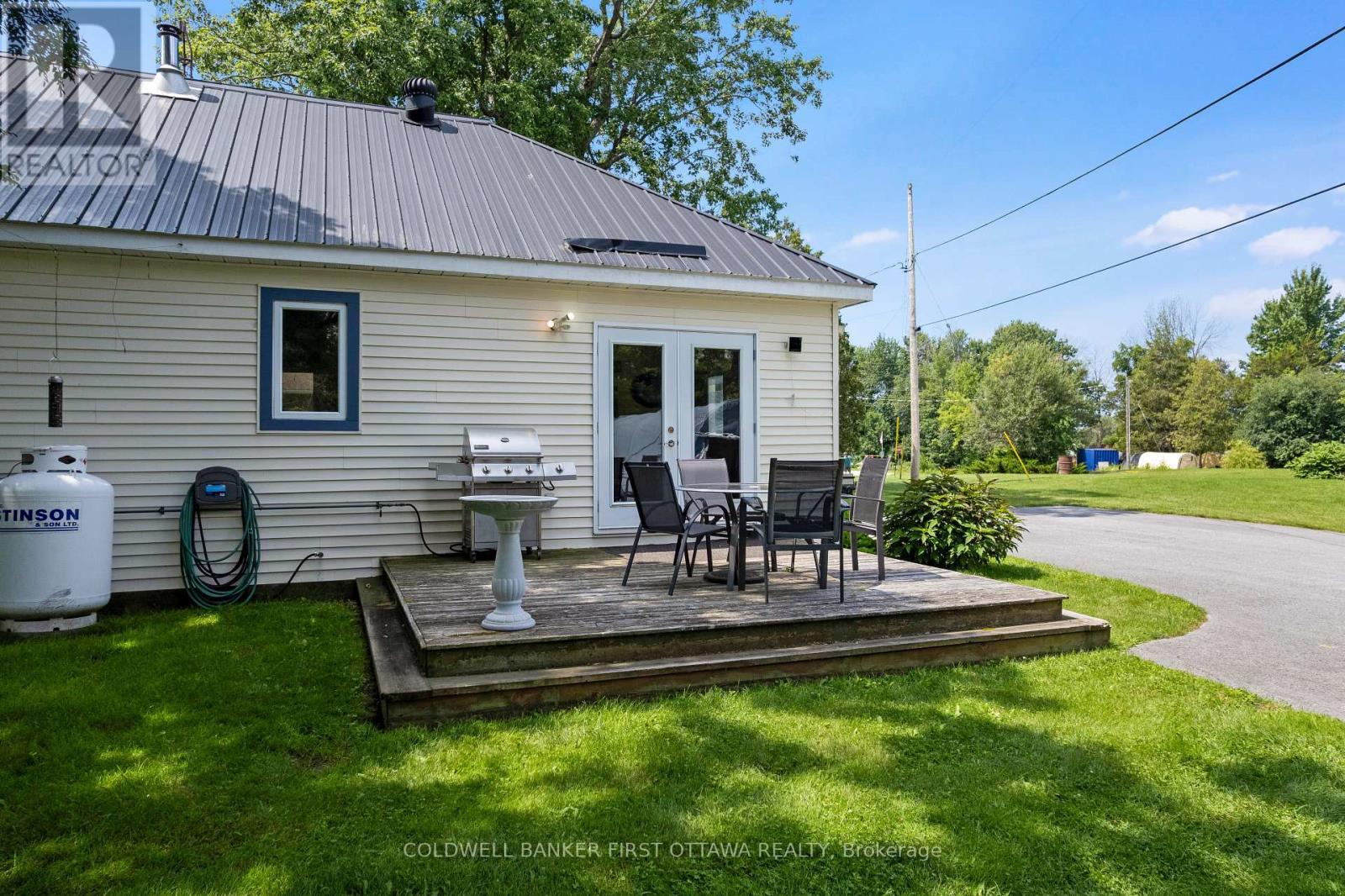 127 ROSE MAC DRIVE - 6