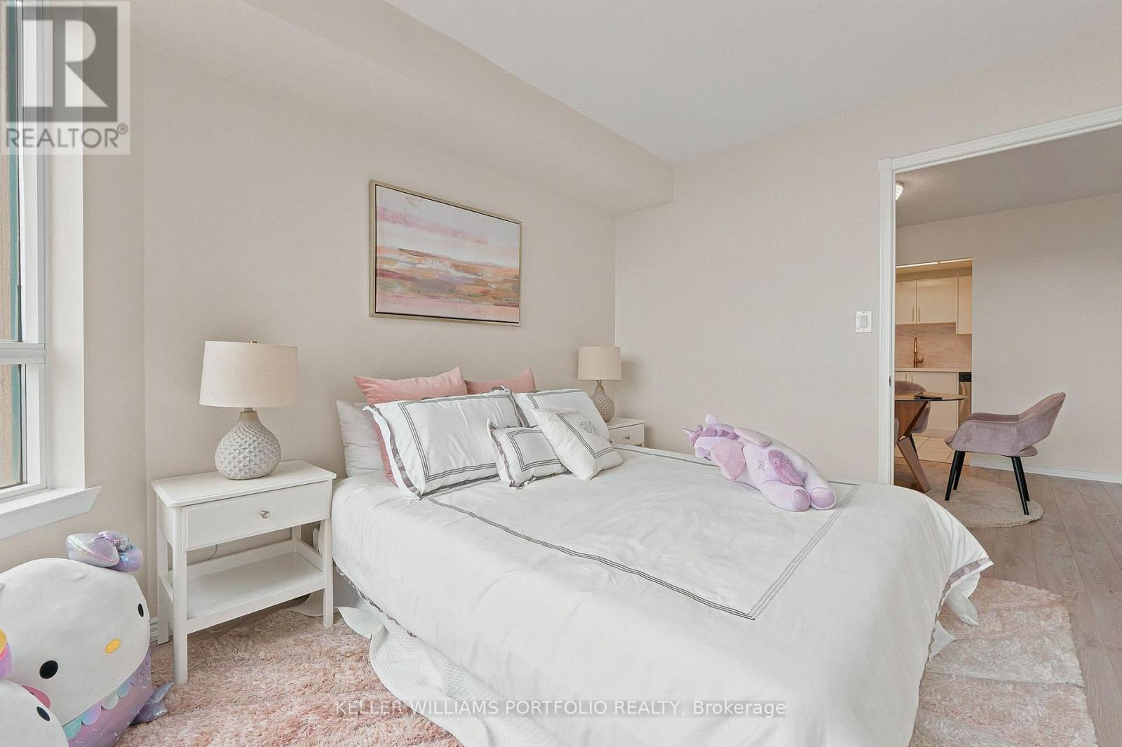 #605 135 HILLCREST AVENUE - 9