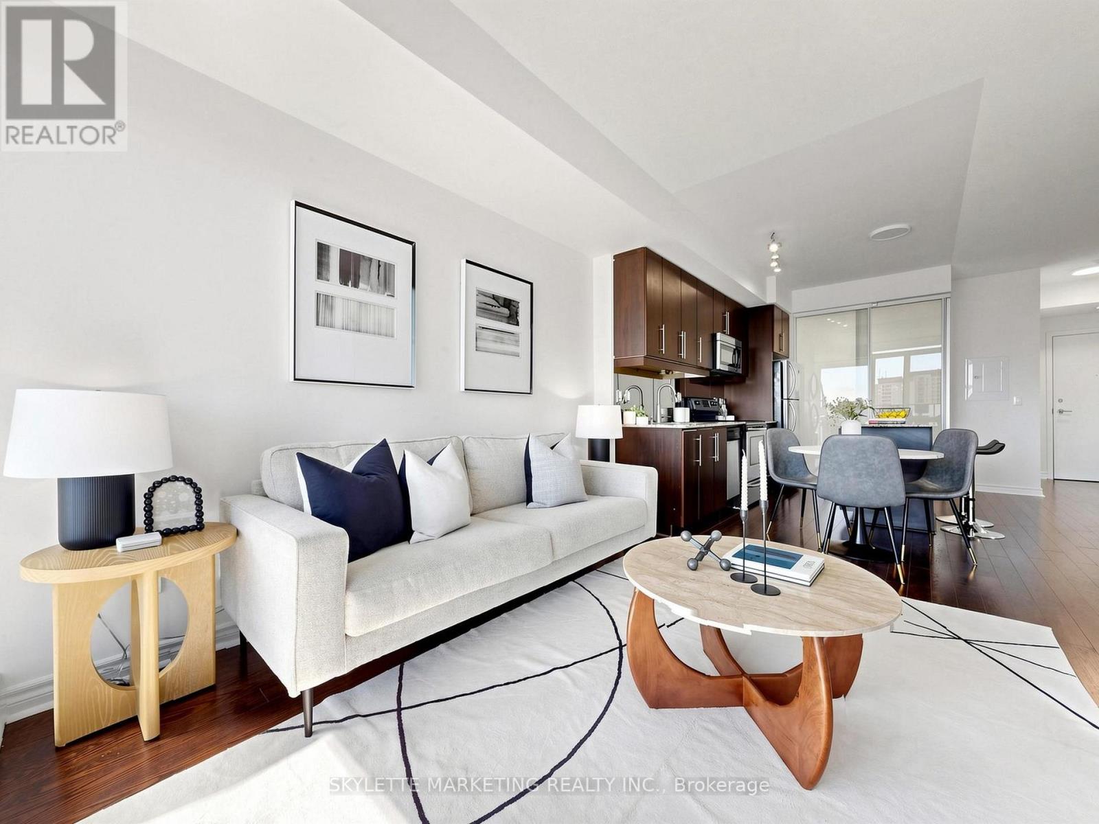 #1029 2885 BAYVIEW AVENUE - 15