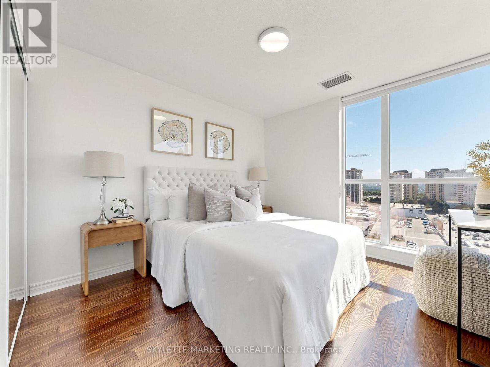 #1029 2885 BAYVIEW AVENUE - 19