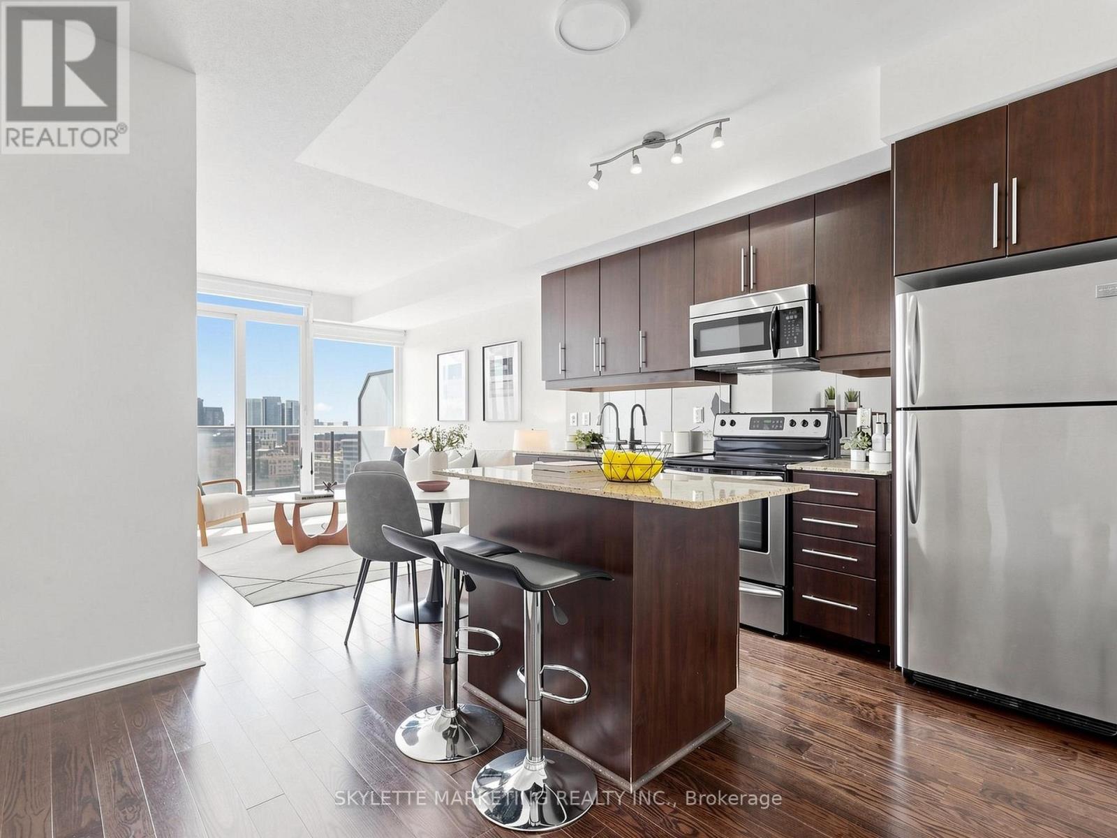 #1029 2885 BAYVIEW AVENUE - 9