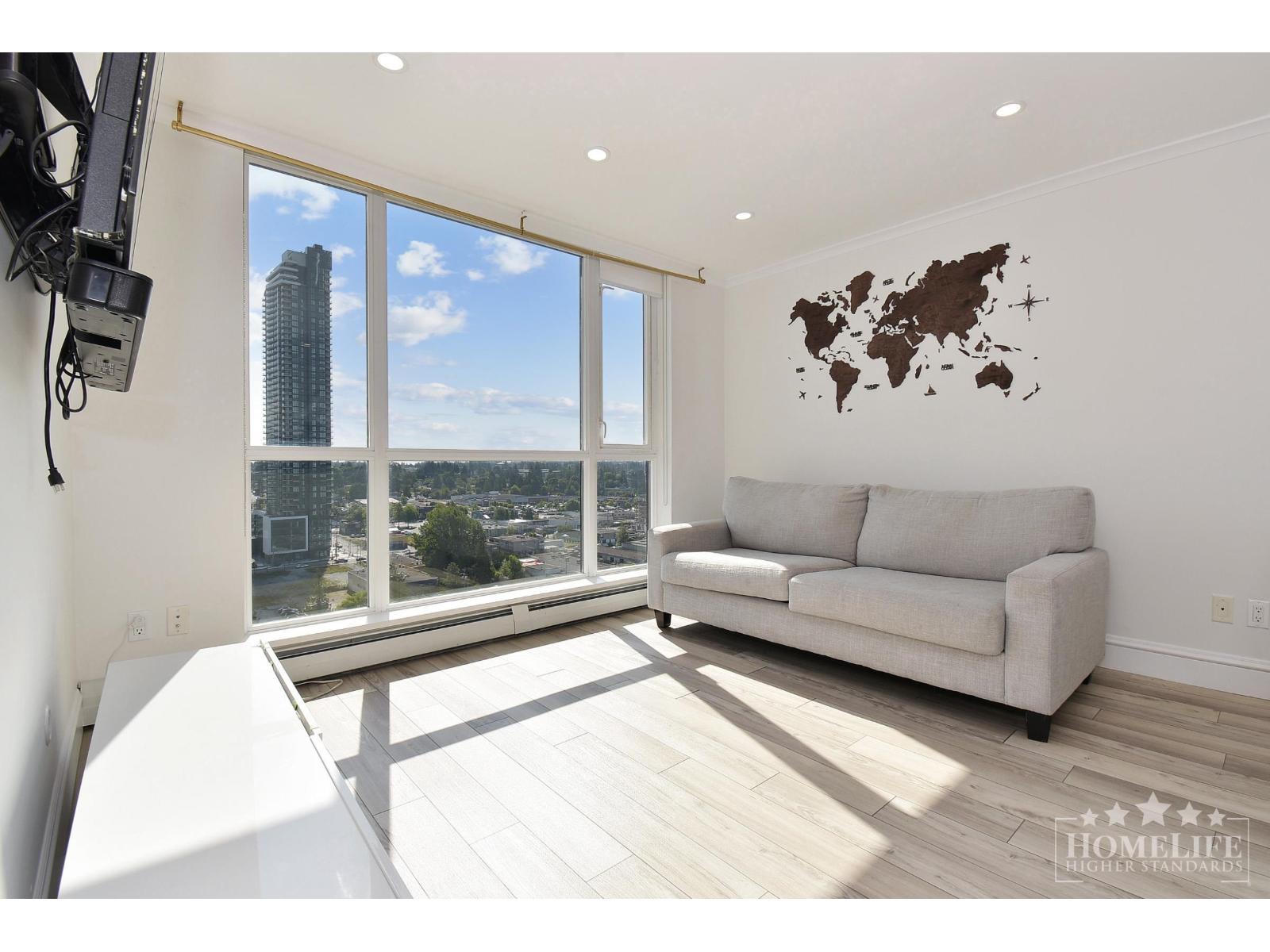 2002 10777 UNIVERSITY DRIVE, Surrey