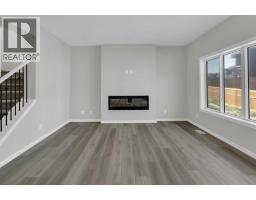 Foyer - 172 Starling Place Nw, Calgary, AB T3P2W3 Photo 9
