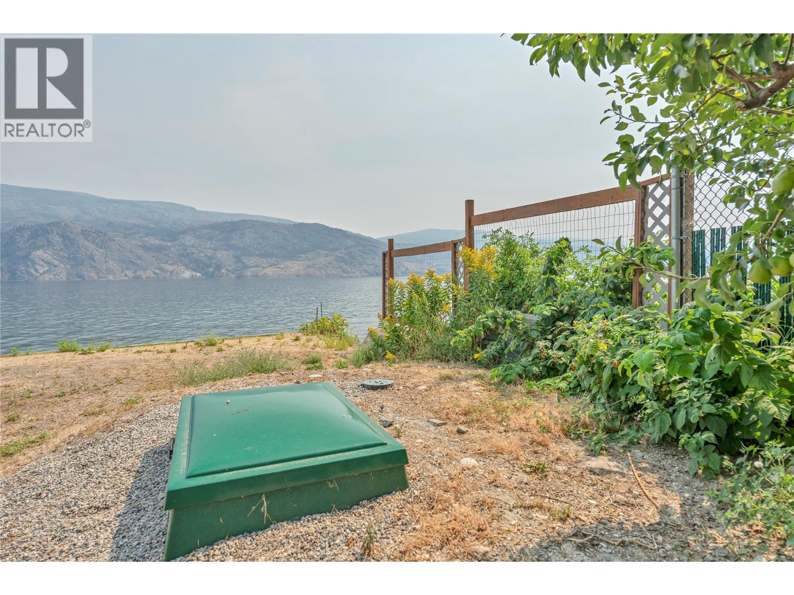 #16 506 North Beach Road - 30