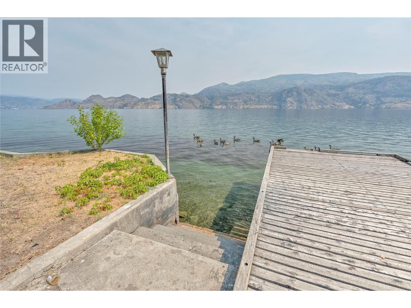 506 North Beach Road Unit# 16, Summerland