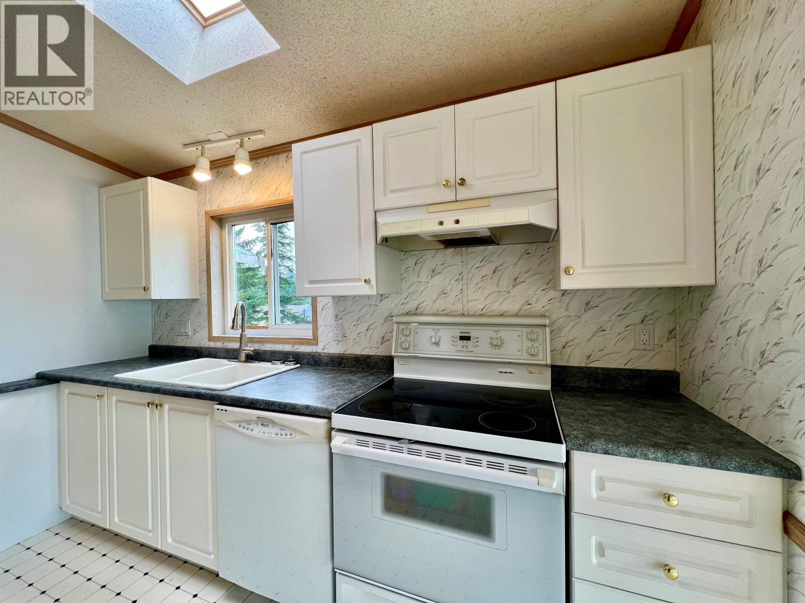 4078 MCKINLEY DRIVE - Image 16