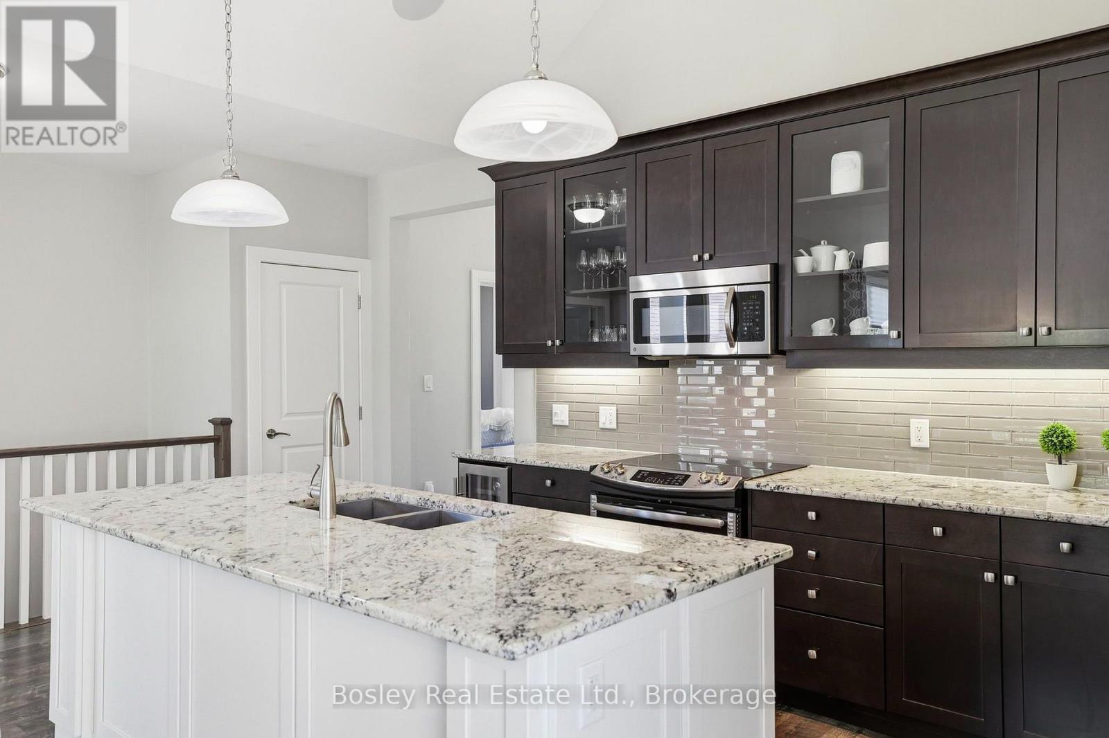 104 SNOW APPLE CRESCENT - Image 13
