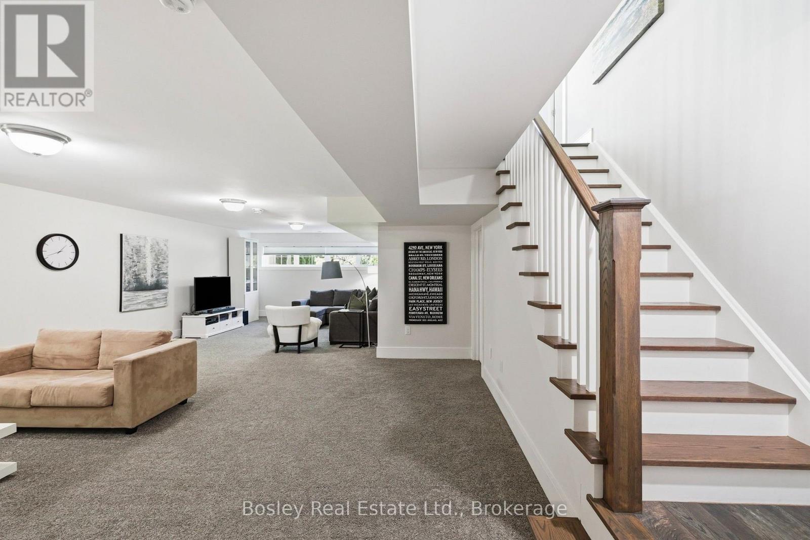 104 SNOW APPLE CRESCENT - Image 30