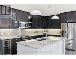 104 Snow Apple Crescent, Blue Mountains, ON L9Y0R4 Photo 11