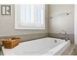 104 Snow Apple Crescent, Blue Mountains, ON L9Y0R4 Photo 22