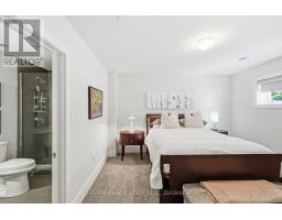 104 Snow Apple Crescent, Blue Mountains, ON L9Y0R4 Photo 28