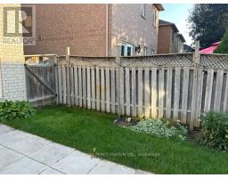 5 Hillpath Crescent, Brampton, ON L6Z4V1 Photo 7