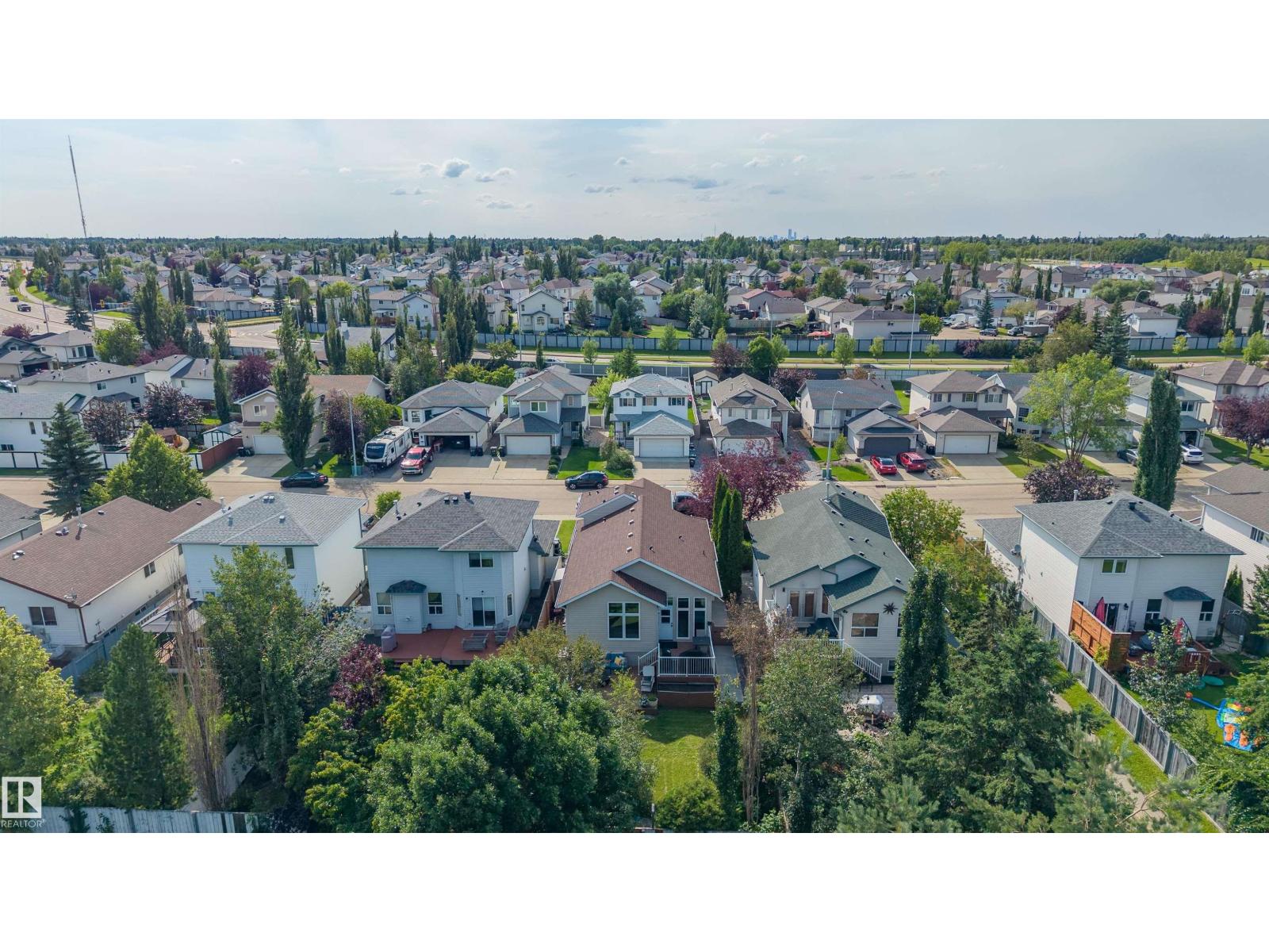 97 Foxboro WY, Foxboro, Sherwood Park photo 4