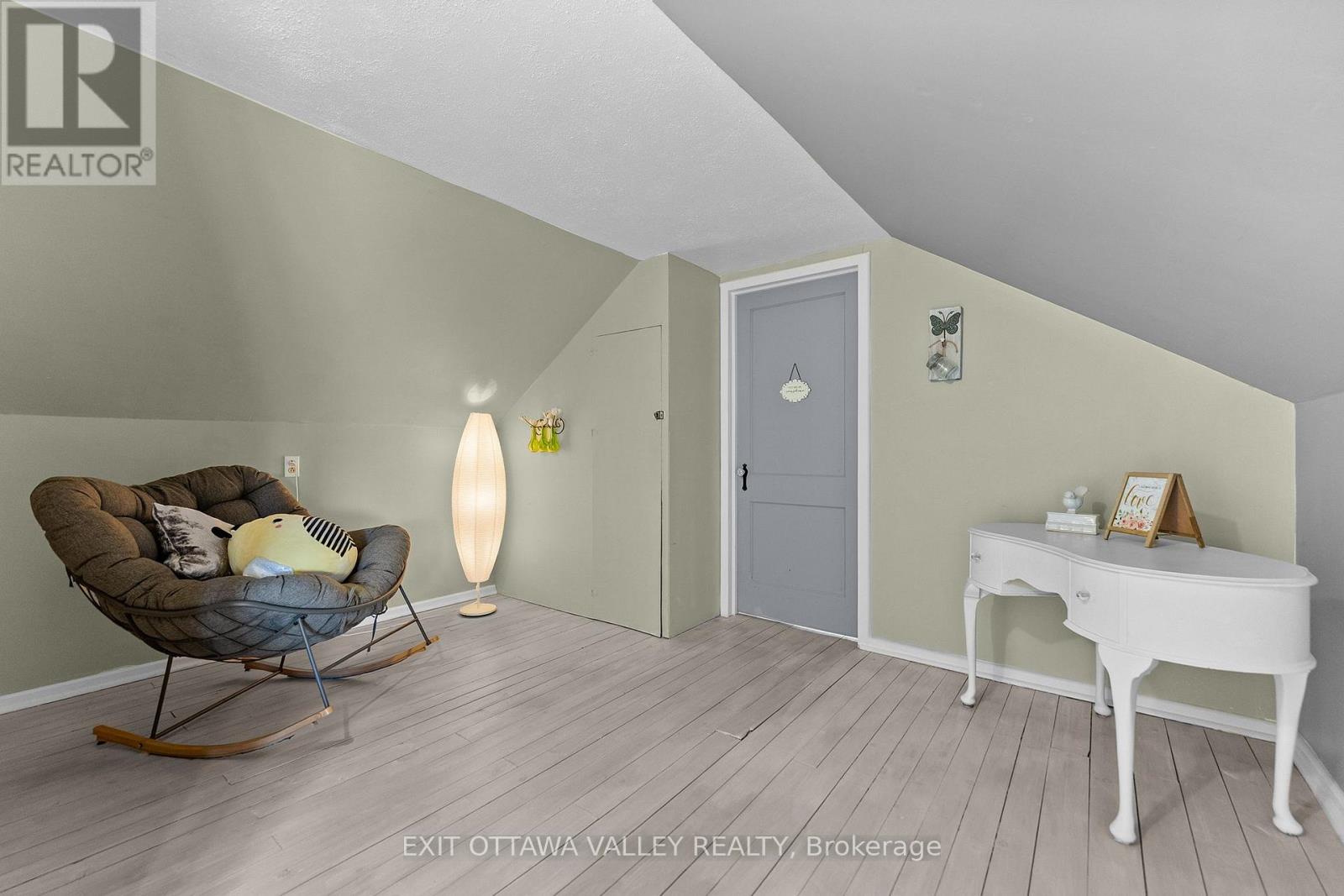 500 DOMINION STREET - 15