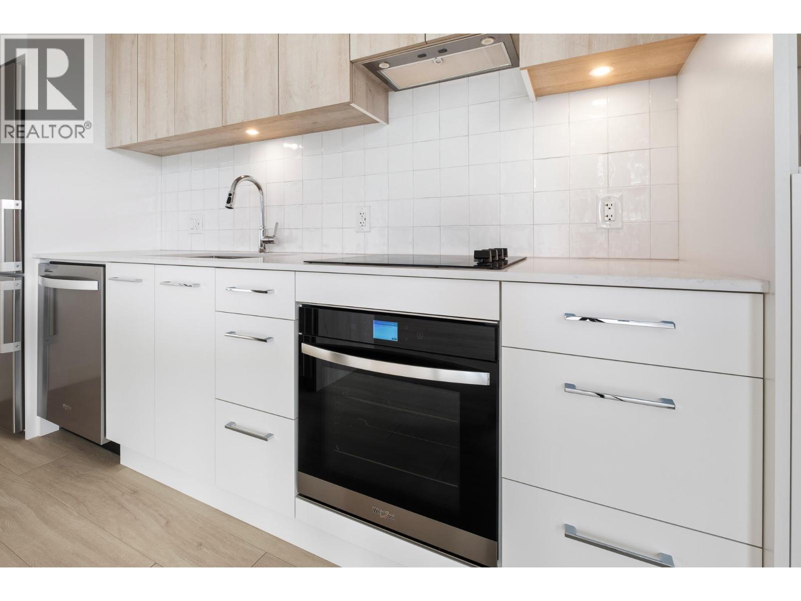 401 3699 Capozzi Road, Kelowna