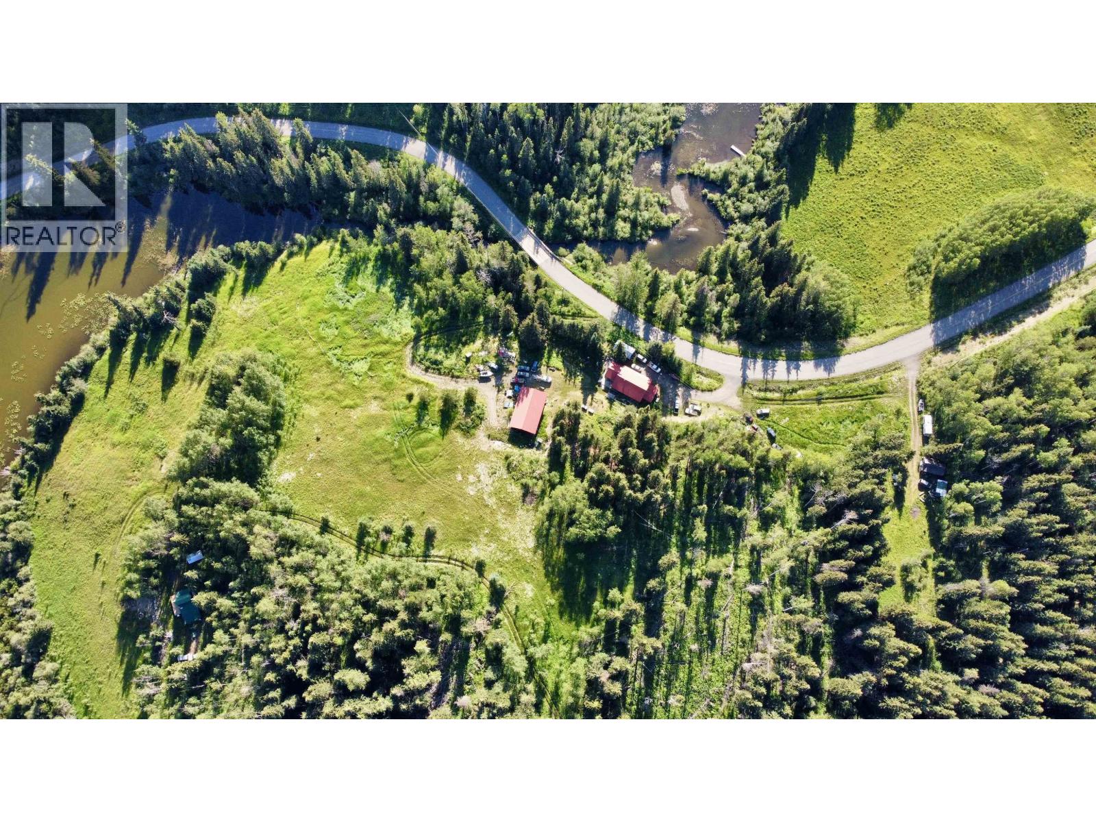 8245 BRIDGE LAKE NORTH ROAD - Image 12