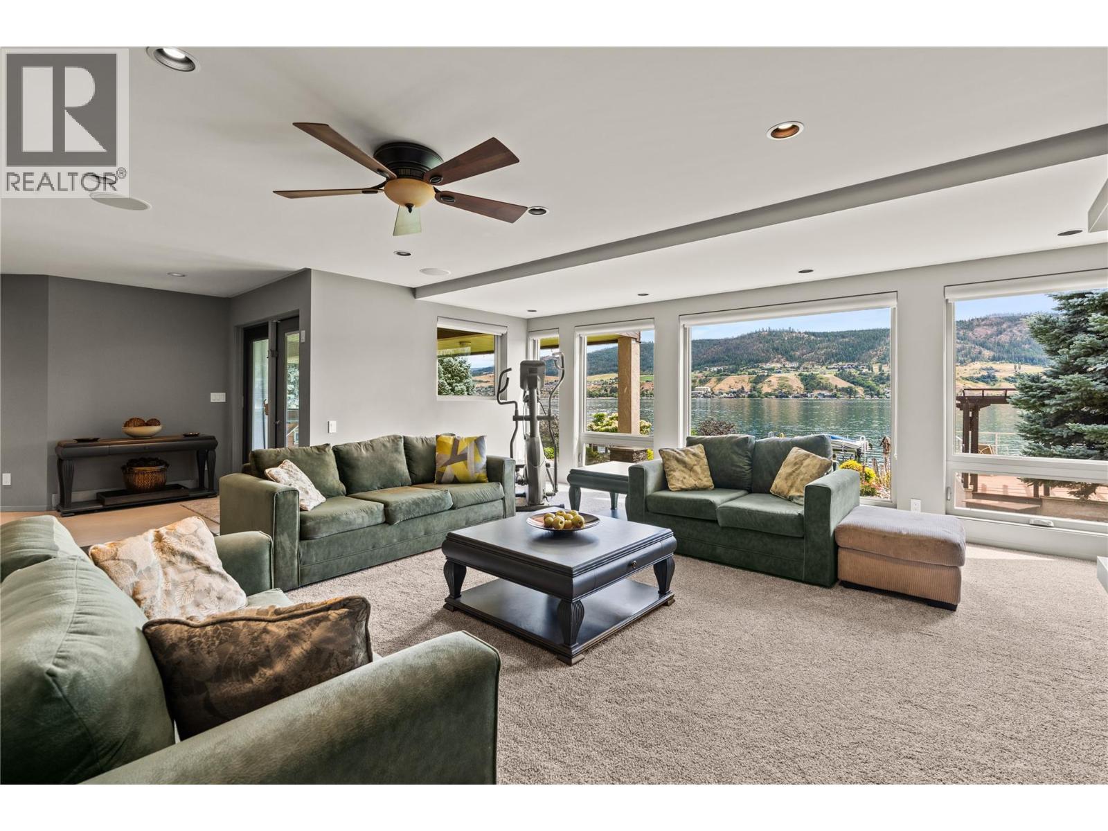 8052 Beachcomber Bay Road - Image 48