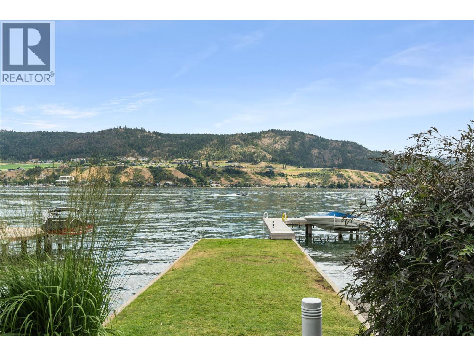 8052 Beachcomber Bay Road - Image 61
