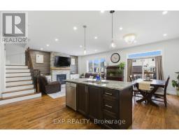 Family room - 162 Bert Hall Street, Arnprior, ON K7S0H1 Photo 12