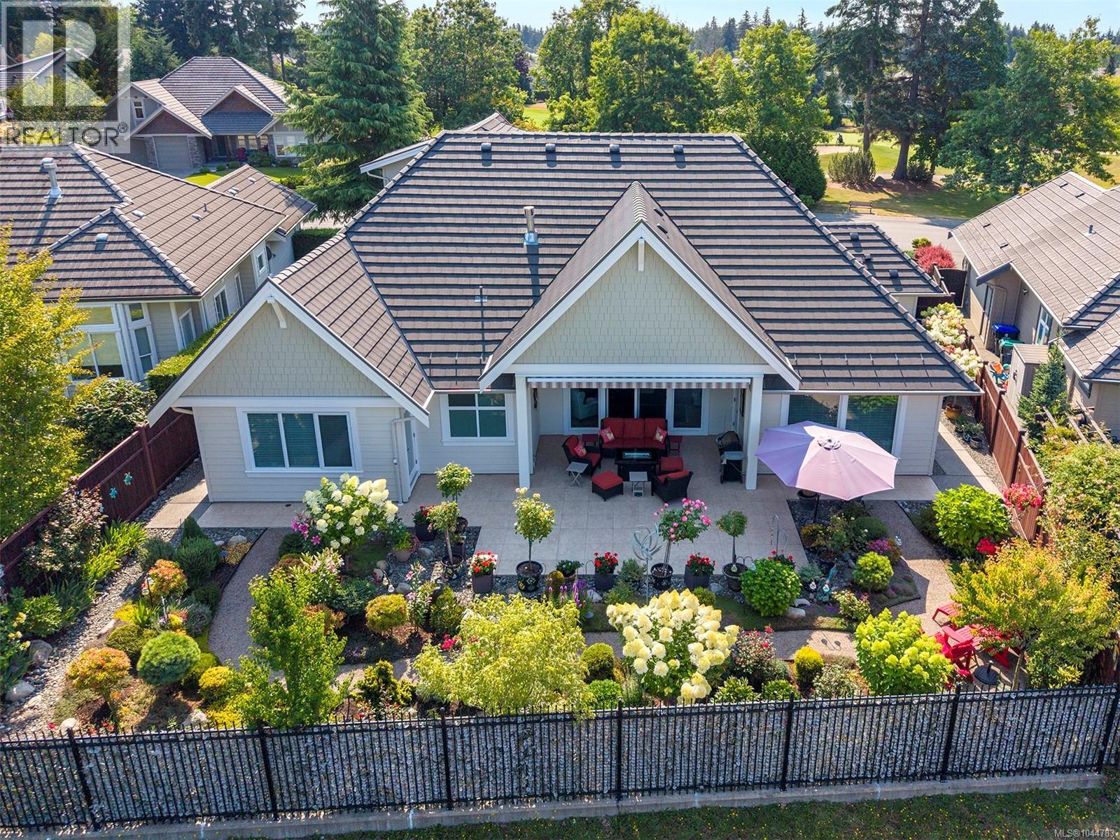 3232 Majestic Dr - Image 13