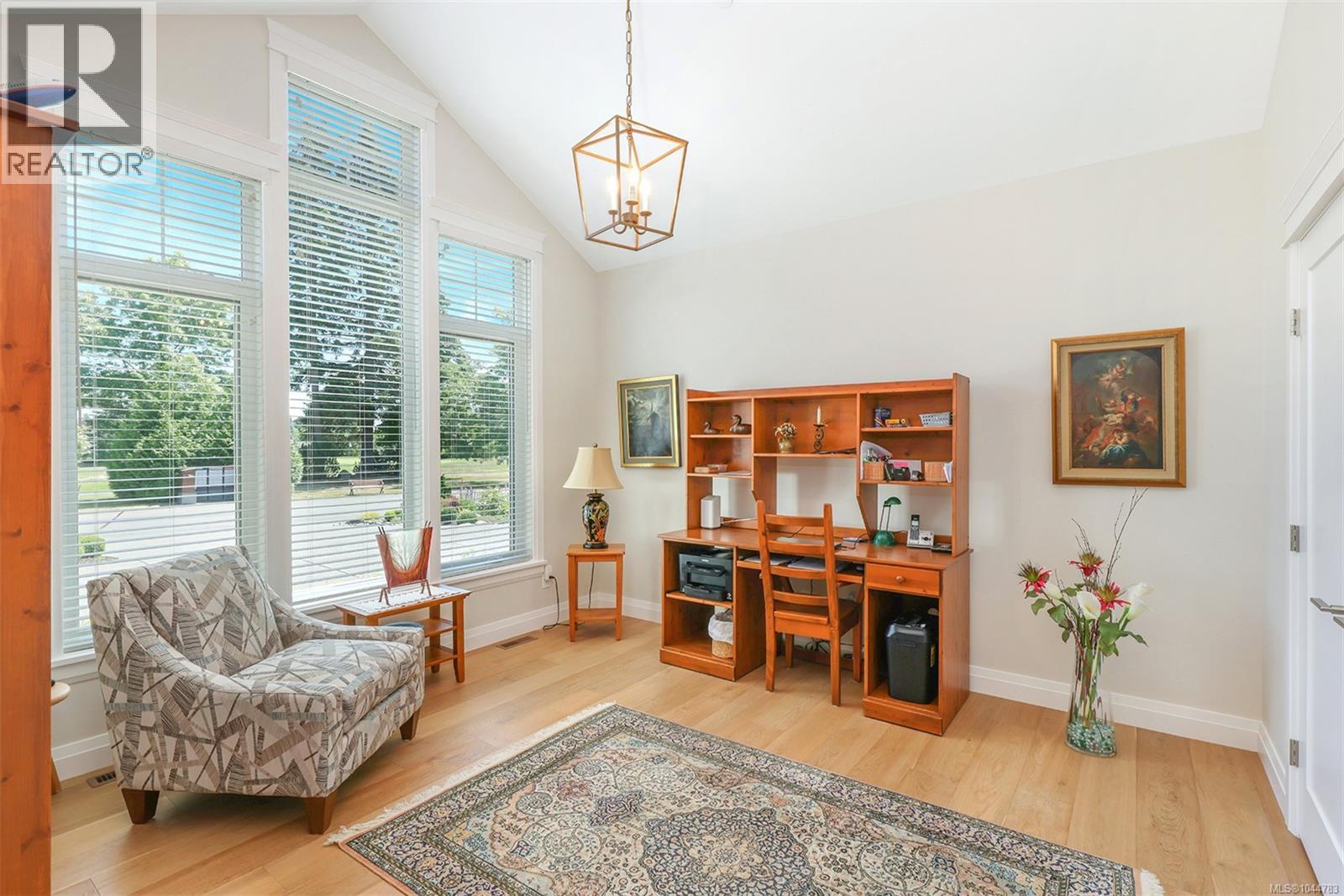 3232 Majestic Dr - Image 21