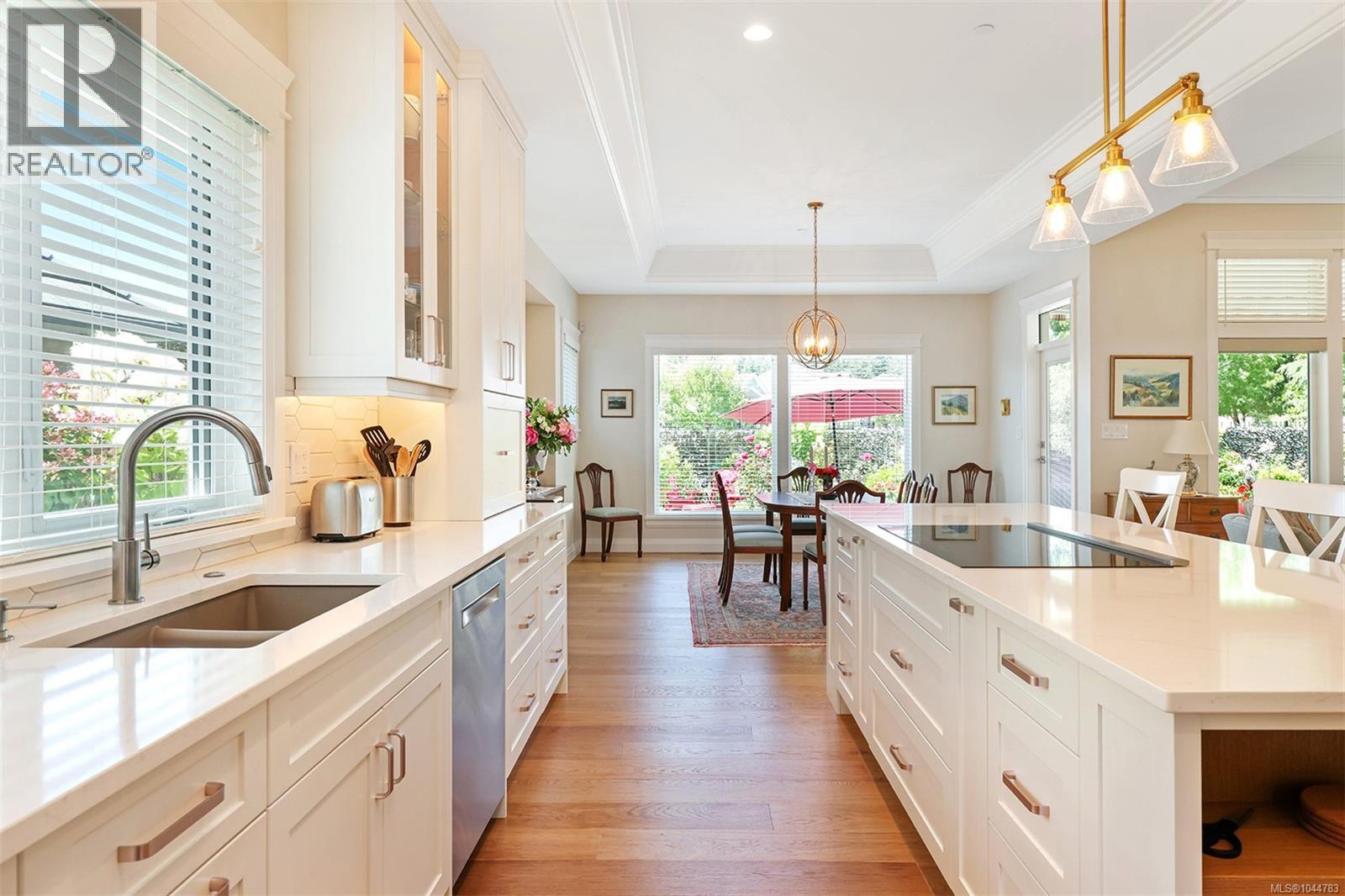 3232 Majestic Dr - Image 25