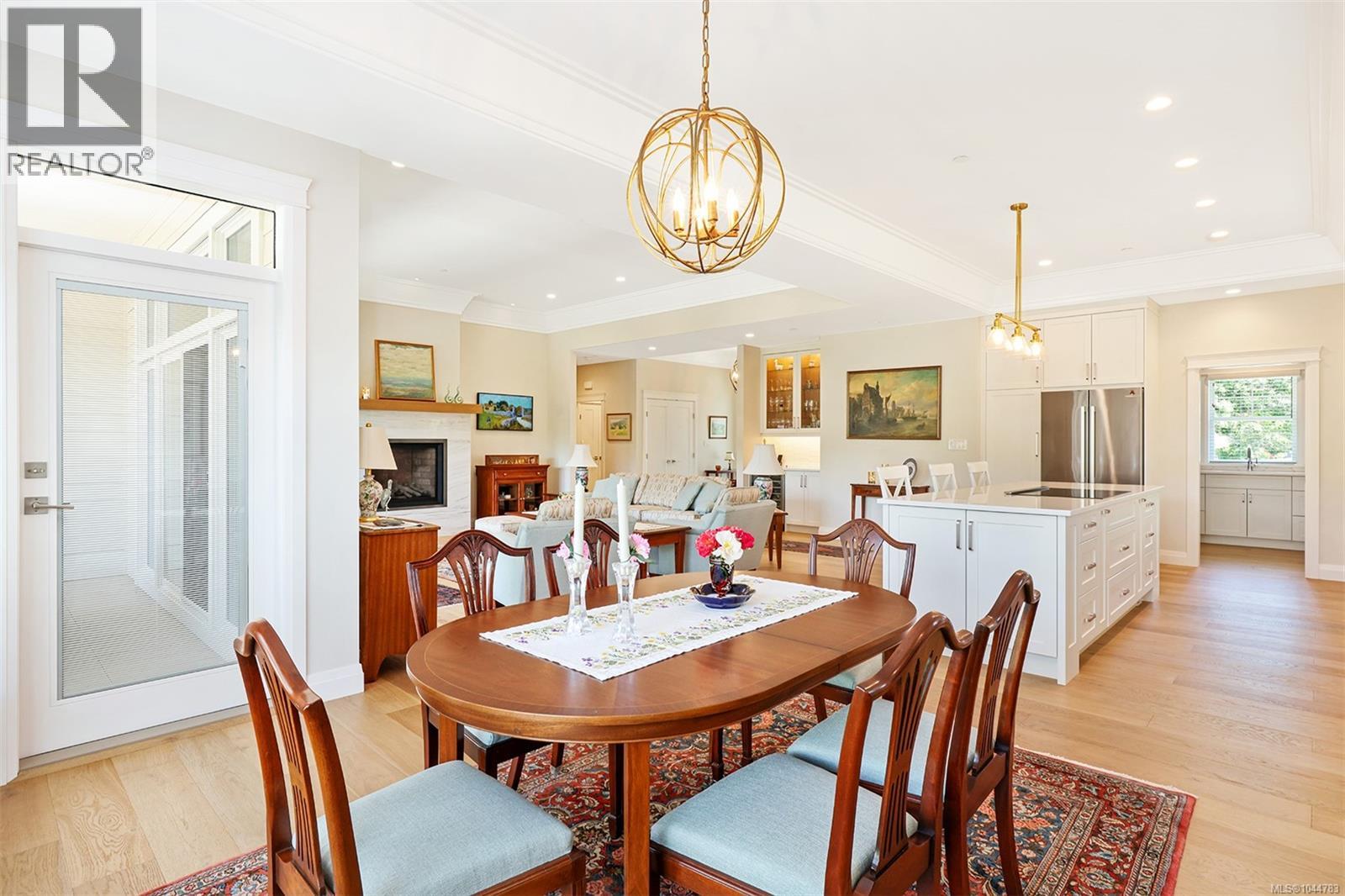 3232 Majestic Dr - Image 32