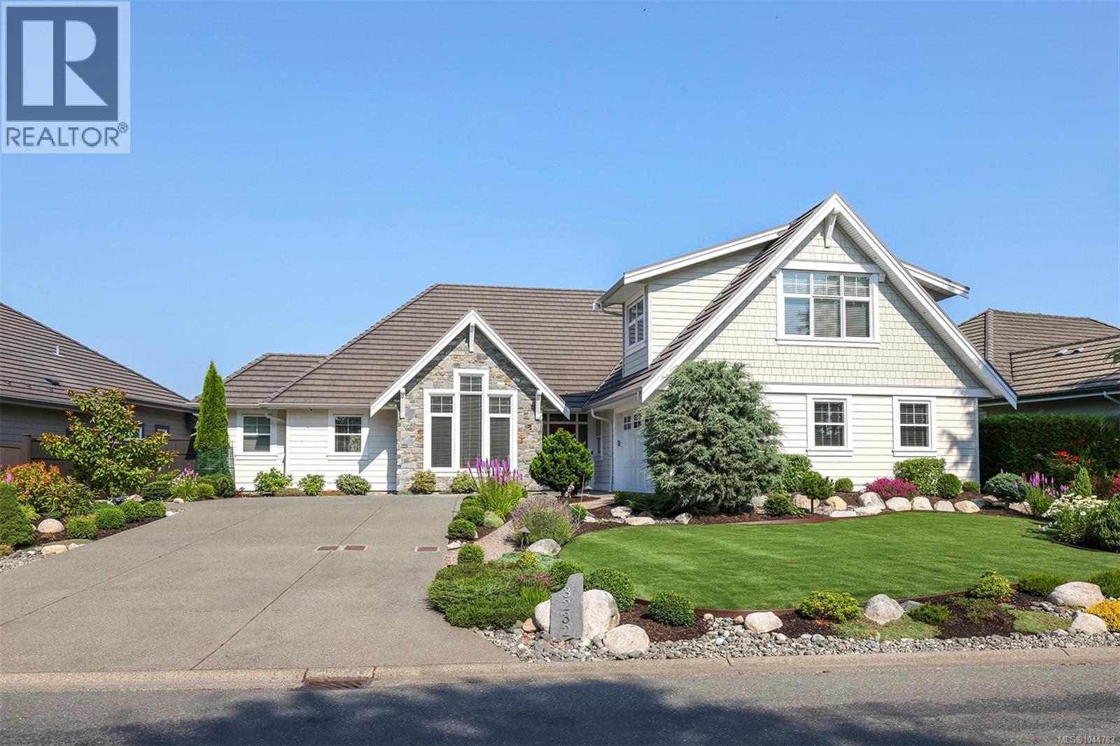3232 Majestic Dr - Image 48