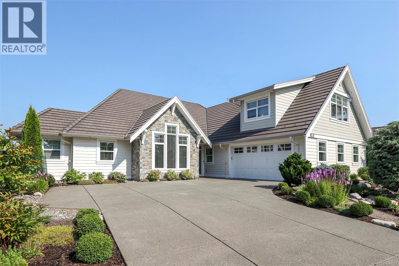 3232 Majestic Dr - Image 50