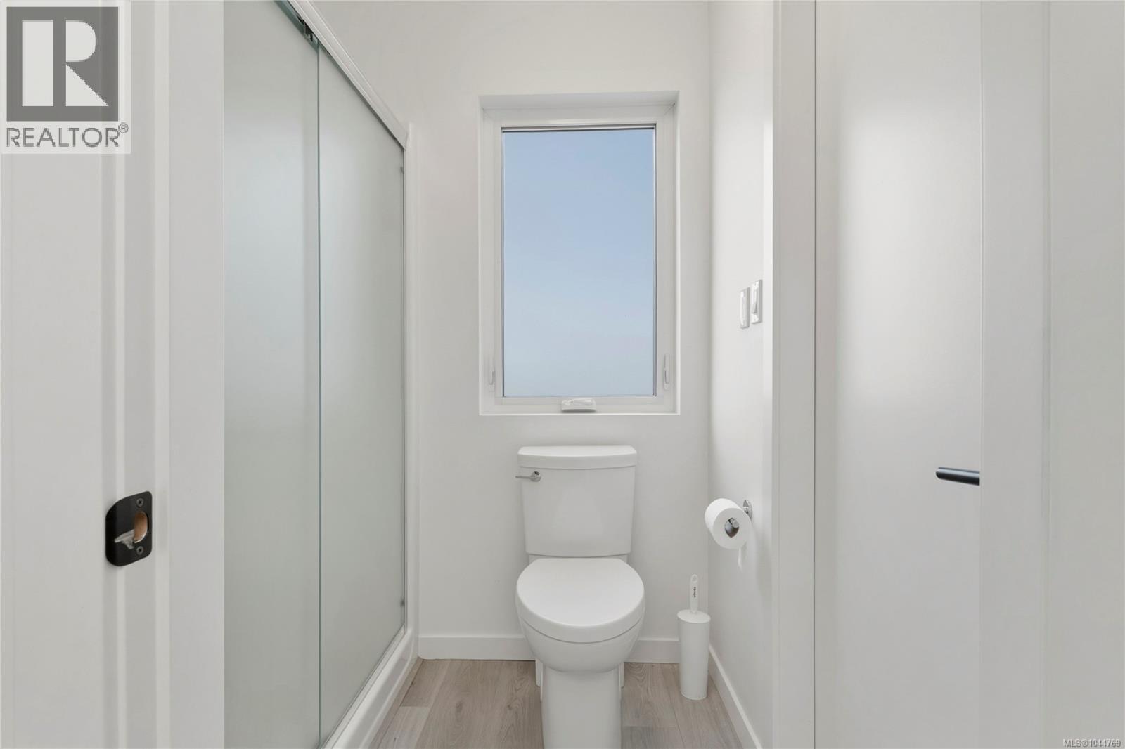 746 Salal St - Image 31